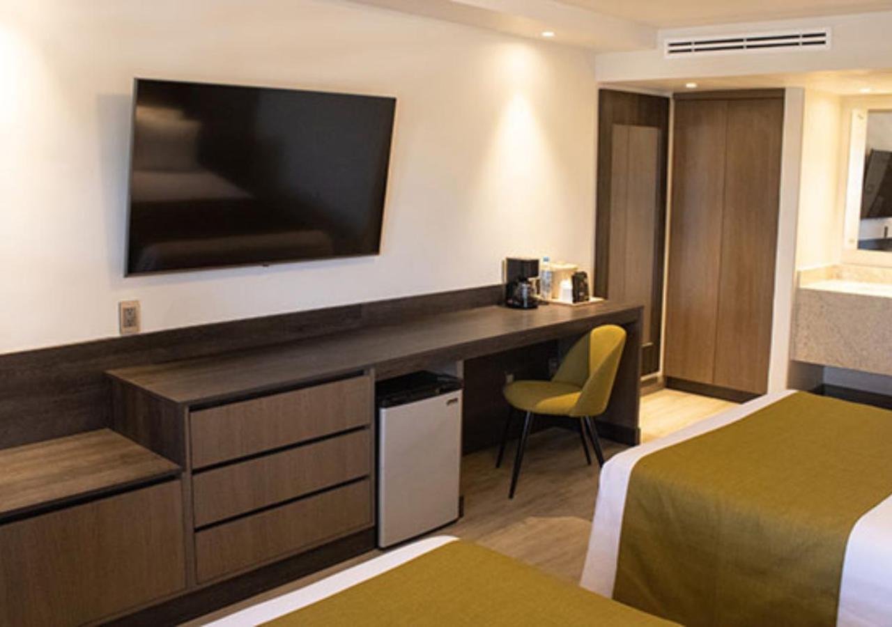 Hotel Calafia Mexicali Exteriér fotografie